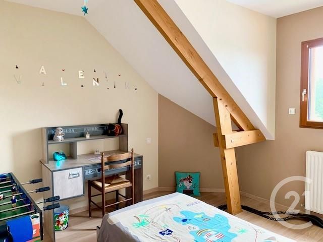 Afficher la photo en grand maison à vendre - 5 pièces - 135.0 m2 - ST ETIENNE EN COGLES - 35 - BRETAGNE - Century 21 Gambetta