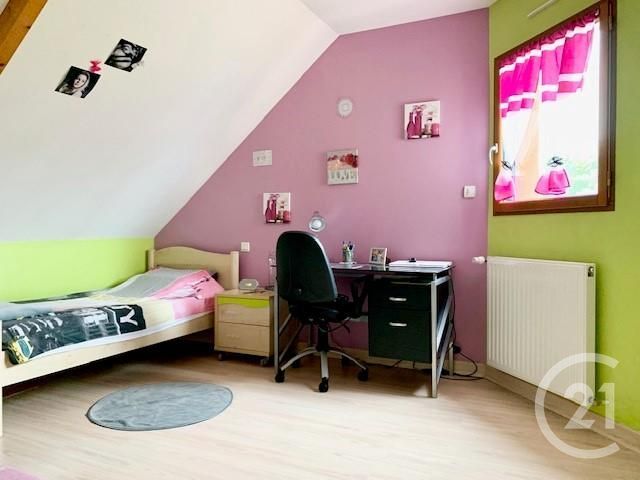 Afficher la photo en grand maison à vendre - 5 pièces - 135.0 m2 - ST ETIENNE EN COGLES - 35 - BRETAGNE - Century 21 Gambetta