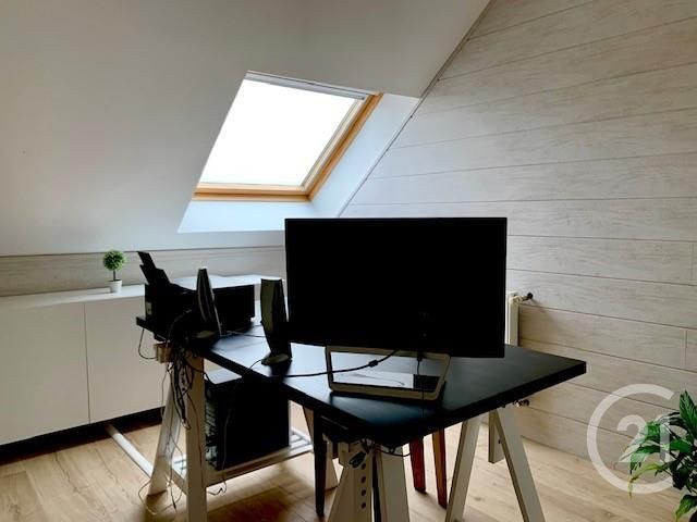 Afficher la photo en grand maison à vendre - 5 pièces - 135.0 m2 - ST ETIENNE EN COGLES - 35 - BRETAGNE - Century 21 Gambetta