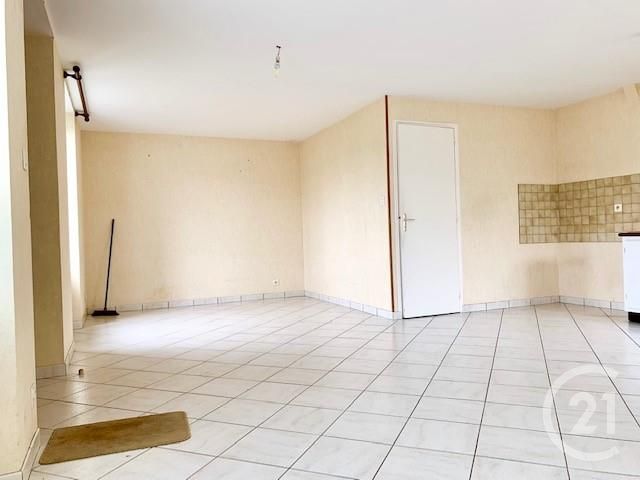 Afficher la photo en grand maison à vendre - 9 pièces - 179.33 m2 - MONTOURS - 35 - BRETAGNE - Century 21 Gambetta