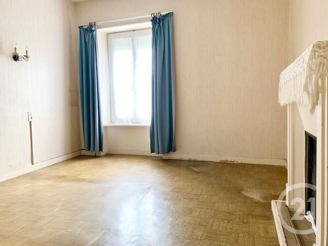 Afficher la photo en grand maison à vendre - 9 pièces - 179.33 m2 - MONTOURS - 35 - BRETAGNE - Century 21 Gambetta