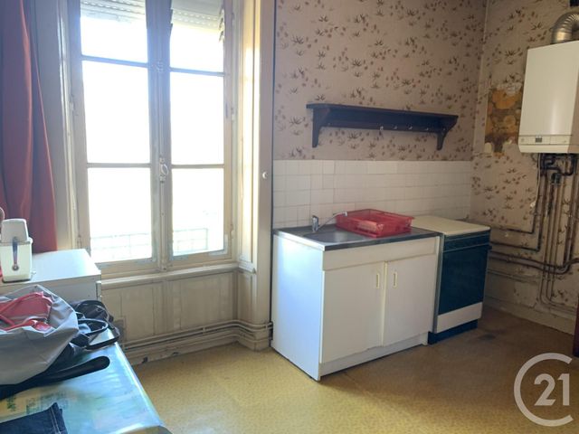 maison à vendre - 8 pièces - 155.46 m2 - FOUGERES - 35 - BRETAGNE - Century 21 Gambetta maison à vendre - 8 pièces - 155.46 m2 - FOUGERES - 35 - BRETAGNE - Century 21 Gambetta