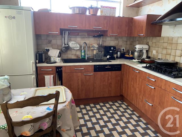 maison à vendre - 8 pièces - 155.46 m2 - FOUGERES - 35 - BRETAGNE - Century 21 Gambetta maison à vendre - 8 pièces - 155.46 m2 - FOUGERES - 35 - BRETAGNE - Century 21 Gambetta