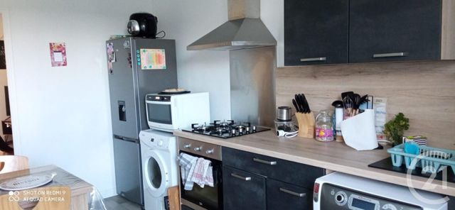 appartement à louer - 4 pièces - 97.54 m2 - FOUGERES - 35 - BRETAGNE - Century 21 Gambetta appartement à louer - 4 pièces - 97.54 m2 - FOUGERES - 35 - BRETAGNE - Century 21 Gambetta