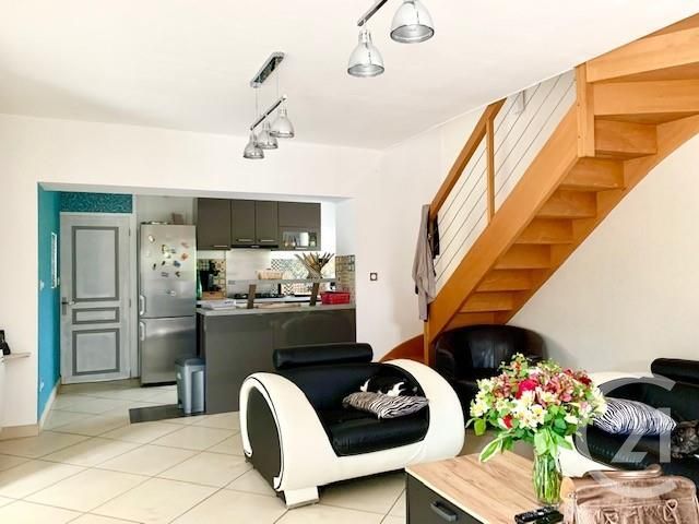 Afficher la photo en grand maison à vendre - 5 pièces - 100.0 m2 - LECOUSSE - 35 - BRETAGNE - Century 21 Gambetta