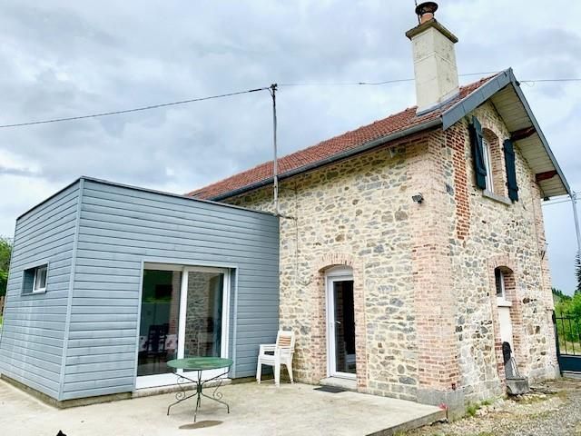 Afficher la photo en grand maison à vendre - 5 pièces - 100.0 m2 - LECOUSSE - 35 - BRETAGNE - Century 21 Gambetta