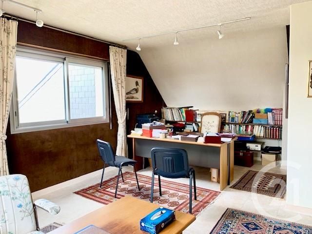 Afficher la photo en grand maison à vendre - 8 pièces - 270.0 m2 - LECOUSSE - 35 - BRETAGNE - Century 21 Gambetta
