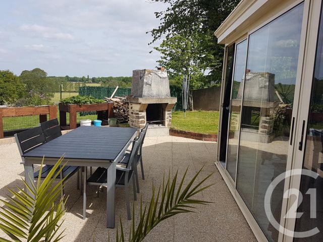 Afficher la photo en grand maison à louer - 5 pièces - 127.0 m2 - FOUGERES - 35 - BRETAGNE - Century 21 Gambetta