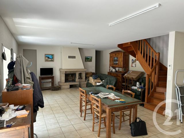 Afficher la photo en grand maison à vendre - 5 pièces - 122.3 m2 - LOUVIGNE DU DESERT - 35 - BRETAGNE - Century 21 Gambetta