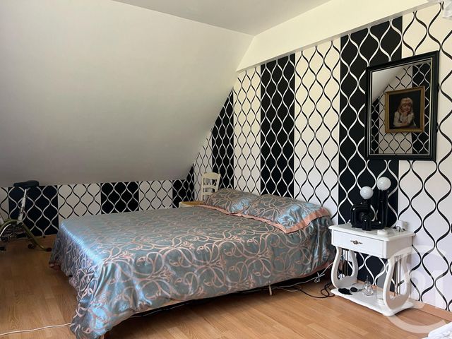 Afficher la photo en grand maison à vendre - 9 pièces - 237.79 m2 - MAEN ROCH - 35 - BRETAGNE - Century 21 Gambetta