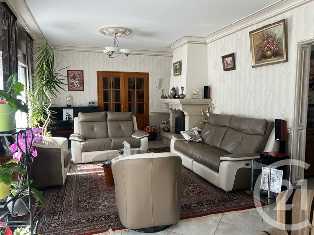 Afficher la photo en grand maison à vendre - 9 pièces - 237.79 m2 - MAEN ROCH - 35 - BRETAGNE - Century 21 Gambetta