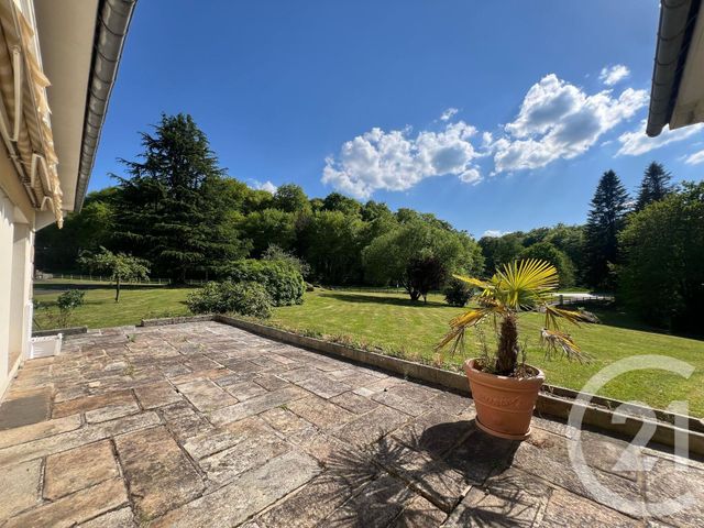 Afficher la photo en grand maison à vendre - 9 pièces - 237.79 m2 - MAEN ROCH - 35 - BRETAGNE - Century 21 Gambetta