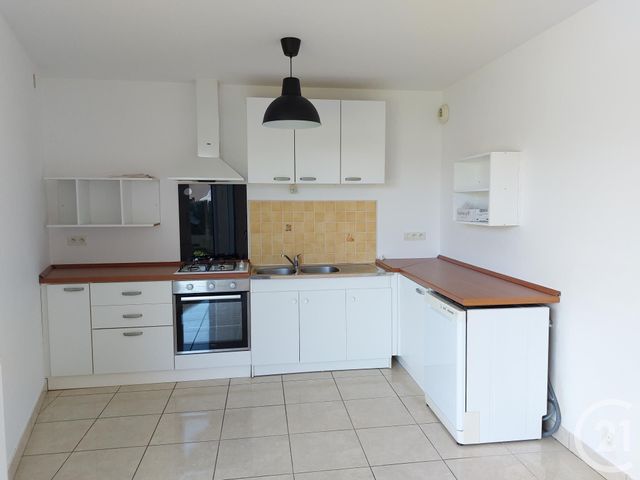 maison à vendre - 4 pièces - 100.0 m2 - FOUGERES - 35 - BRETAGNE - Century 21 Gambetta