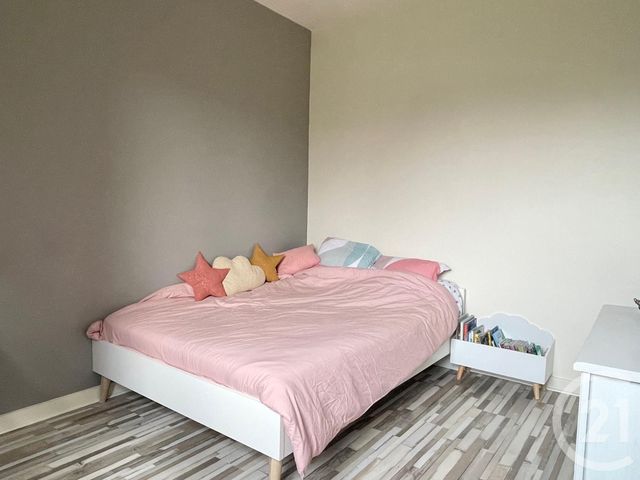 maison à vendre - 6 pièces - 201.58 m2 - FOUGERES - 35 - BRETAGNE - Century 21 Gambetta