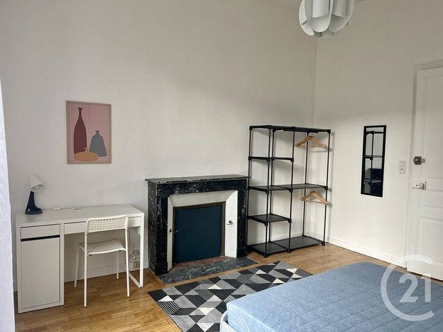 Chambre à louer - 1 pièce - 16.46 m2 - FOUGERES - 35 - BRETAGNE - Century 21 Gambetta