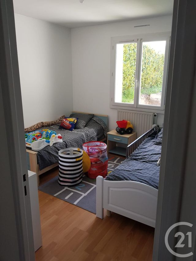 maison à vendre - 6 pièces - 105.66 m2 - FOUGERES - 35 - BRETAGNE - Century 21 Gambetta