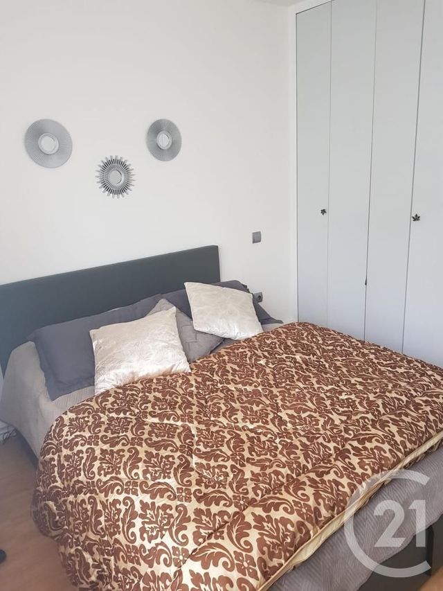 maison à vendre - 6 pièces - 105.66 m2 - FOUGERES - 35 - BRETAGNE - Century 21 Gambetta