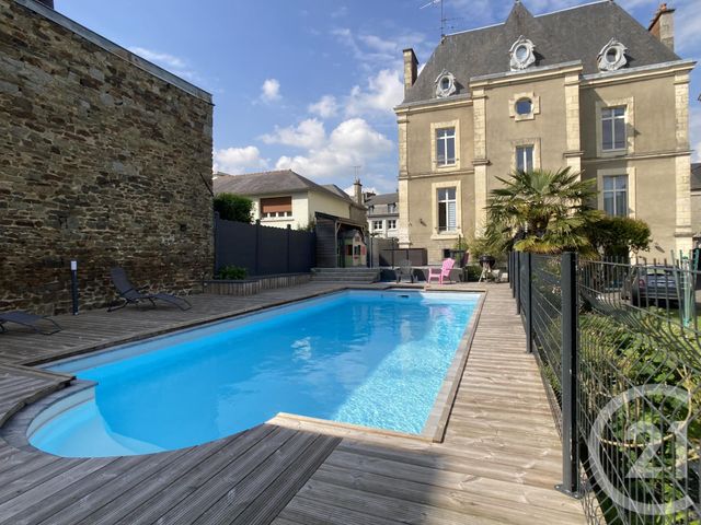maison à vendre - 9 pièces - 306.0 m2 - FOUGERES - 35 - BRETAGNE - Century 21 Gambetta