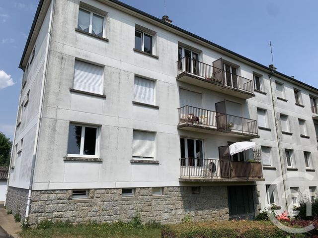 Appartement T3 à vendre - 3 pièces - 57.95 m2 - FOUGERES - 35 - BRETAGNE - Century 21 Gambetta