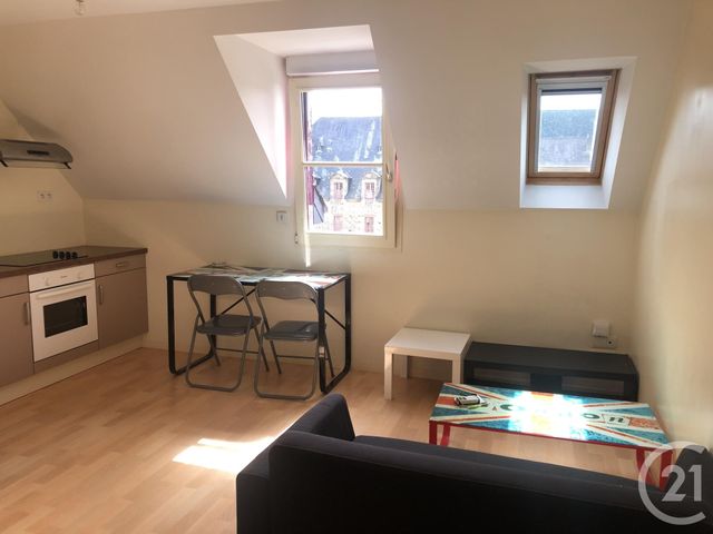 appartement à louer - 2 pièces - 23.86 m2 - FOUGERES - 35 - BRETAGNE - Century 21 Gambetta
