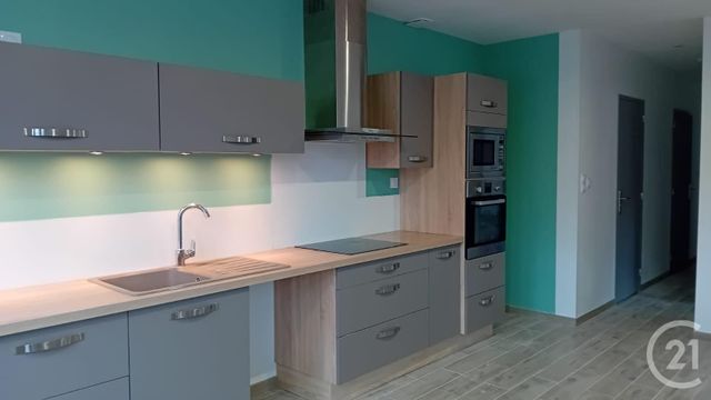 Appartement T3 à louer - 3 pièces - 64.0 m2 - ST JAMES - 50 - BASSE-NORMANDIE - Century 21 Gambetta