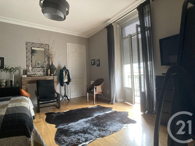 immeuble à vendre - 940.0 m2 - FOUGERES - 35 - BRETAGNE - Century 21 Gambetta