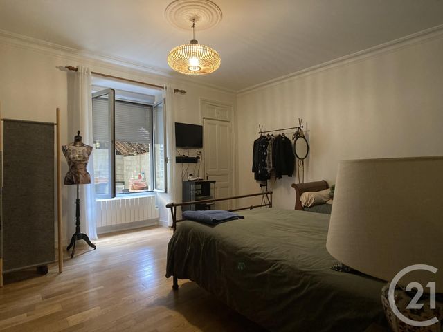 immeuble à vendre - 940.0 m2 - FOUGERES - 35 - BRETAGNE - Century 21 Gambetta