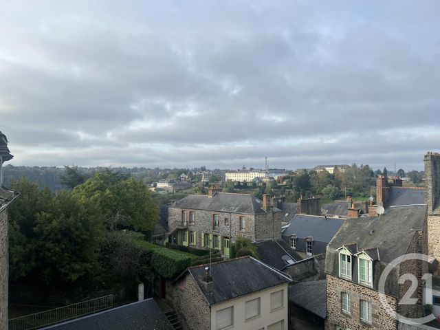 Appartement Duplex à vendre - 6 pièces - 150.21 m2 - FOUGERES - 35 - BRETAGNE - Century 21 Gambetta