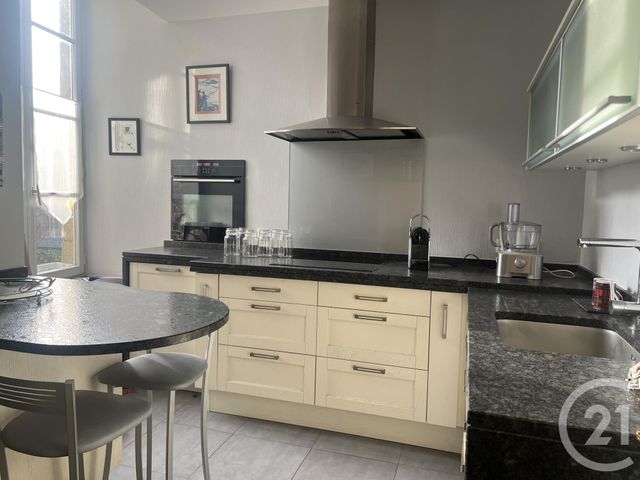 Appartement Duplex à vendre - 6 pièces - 150.21 m2 - FOUGERES - 35 - BRETAGNE - Century 21 Gambetta