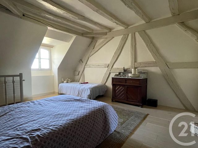Appartement Duplex à vendre - 6 pièces - 150.21 m2 - FOUGERES - 35 - BRETAGNE - Century 21 Gambetta