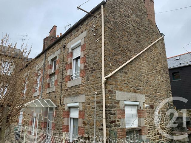 maison à vendre - 3 pièces - 60.4 m2 - FOUGERES - 35 - BRETAGNE - Century 21 Gambetta