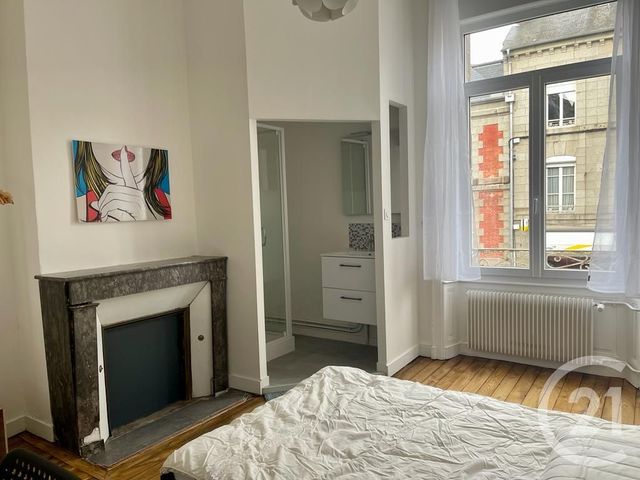 Appartement Chambre à louer - 1 pièce - 12.46 m2 - FOUGERES - 35 - BRETAGNE - Century 21 Gambetta
