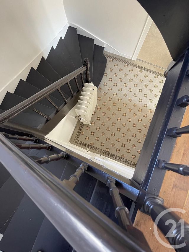 maison à vendre - 9 pièces - 149.99 m2 - FOUGERES - 35 - BRETAGNE - Century 21 Gambetta