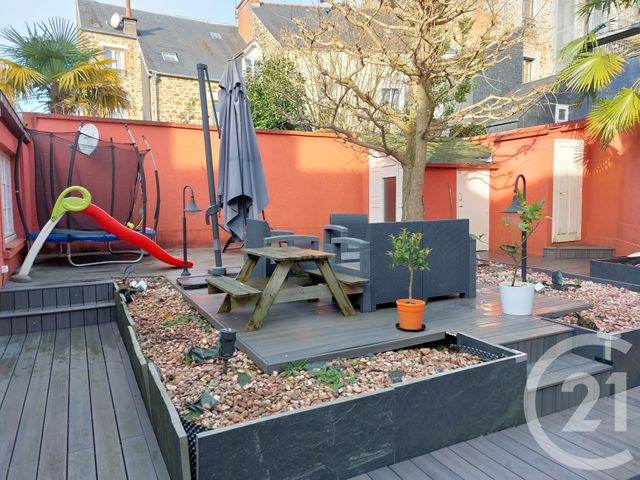 maison à vendre - 11 pièces - 293.52 m2 - FOUGERES - 35 - BRETAGNE - Century 21 Gambetta