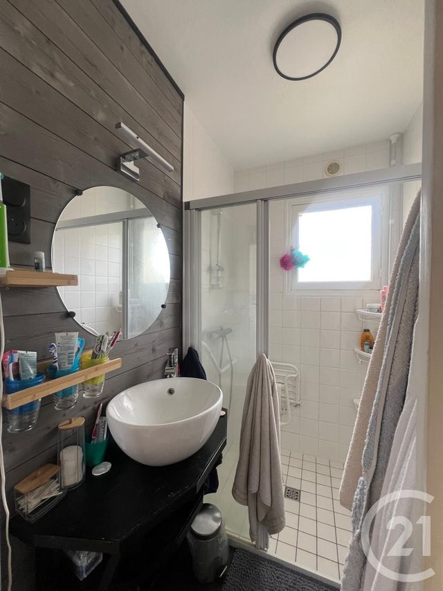 maison à vendre - 7 pièces - 115.0 m2 - FOUGERES - 35 - BRETAGNE - Century 21 Gambetta