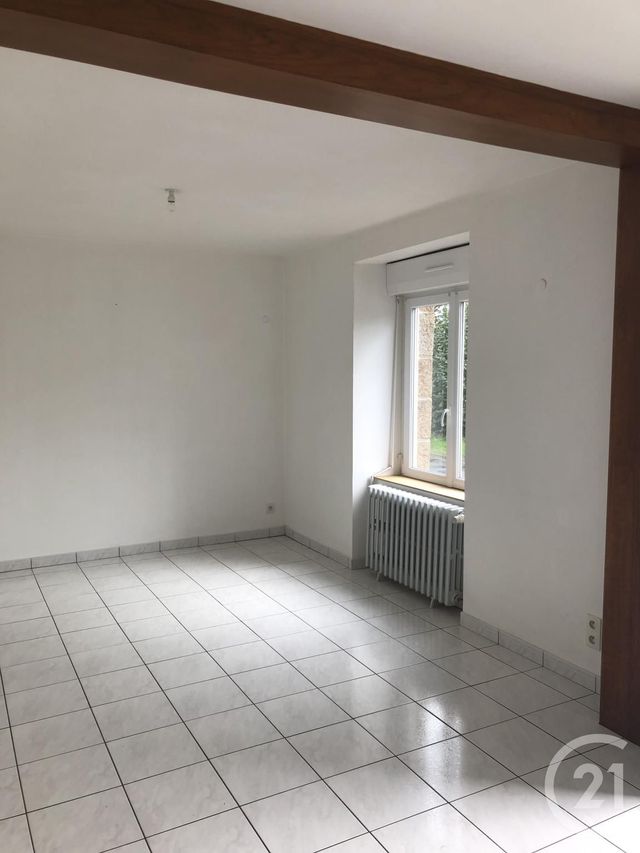 maison à louer - 4 pièces - 82.29 m2 - ST HILAIRE DES LANDES - 35 - BRETAGNE - Century 21 Gambetta