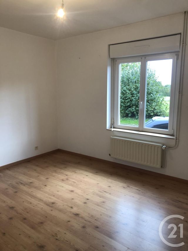 maison à louer - 4 pièces - 82.29 m2 - ST HILAIRE DES LANDES - 35 - BRETAGNE - Century 21 Gambetta