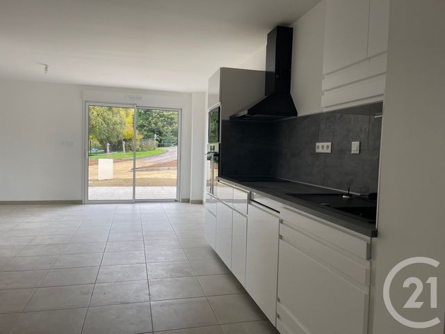 Afficher la photo en grand maison à louer - 4 pièces - 99.04 m2 - LECOUSSE - 35 - BRETAGNE - Century 21 Gambetta