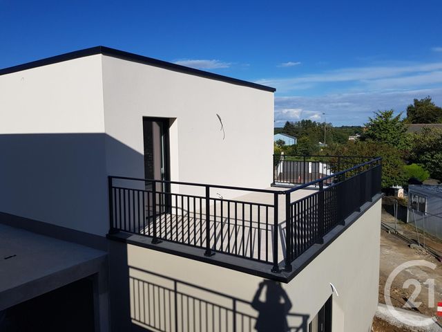 Afficher la photo en grand maison à louer - 4 pièces - 99.04 m2 - LECOUSSE - 35 - BRETAGNE - Century 21 Gambetta