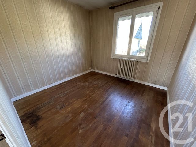 maison à vendre - 4 pièces - 86.2 m2 - ST GERMAIN EN COGLES - 35 - BRETAGNE - Century 21 Gambetta