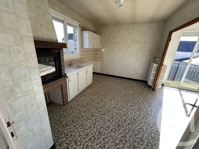 maison à vendre - 4 pièces - 86.2 m2 - ST GERMAIN EN COGLES - 35 - BRETAGNE - Century 21 Gambetta