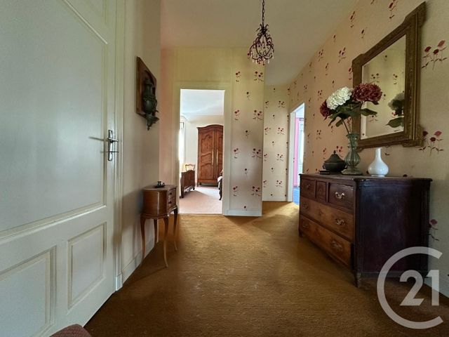 maison à vendre - 9 pièces - 219.0 m2 - FOUGERES - 35 - BRETAGNE - Century 21 Gambetta