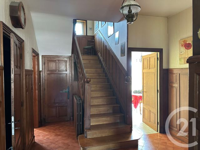 Afficher la photo en grand maison à vendre - 9 pièces - 219.0 m2 - FOUGERES - 35 - BRETAGNE - Century 21 Gambetta