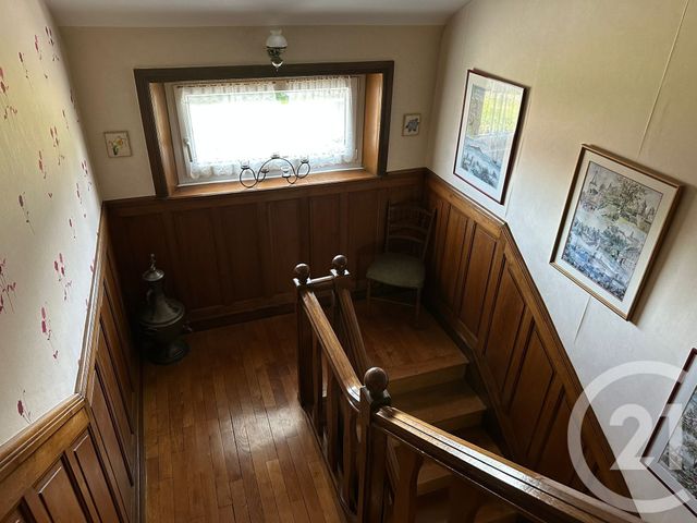 Afficher la photo en grand maison à vendre - 9 pièces - 219.0 m2 - FOUGERES - 35 - BRETAGNE - Century 21 Gambetta