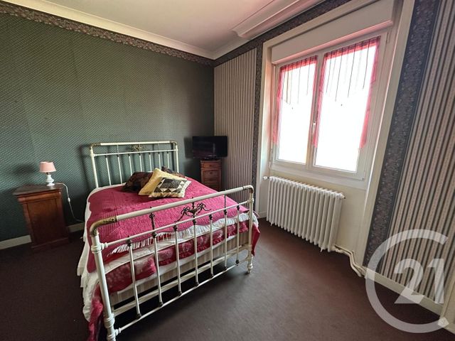 maison à vendre - 9 pièces - 219.0 m2 - FOUGERES - 35 - BRETAGNE - Century 21 Gambetta