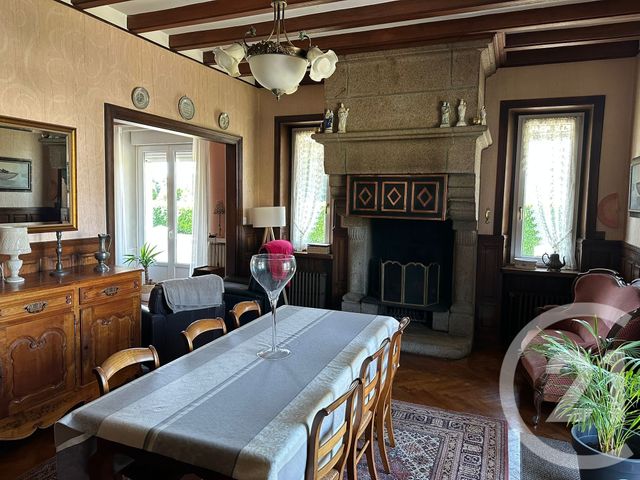 Afficher la photo en grand maison à vendre - 9 pièces - 219.0 m2 - FOUGERES - 35 - BRETAGNE - Century 21 Gambetta