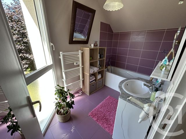 maison à vendre - 5 pièces - 101.85 m2 - ST GERMAIN EN COGLES - 35 - BRETAGNE - Century 21 Gambetta