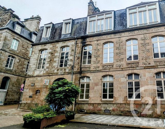 Appartement T2 à vendre - 2 pièces - 54.92 m2 - FOUGERES - 35 - BRETAGNE - Century 21 Gambetta