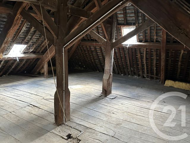 Appartement T3 à vendre - 2 pièces - 84.57 m2 - FOUGERES - 35 - BRETAGNE - Century 21 Gambetta