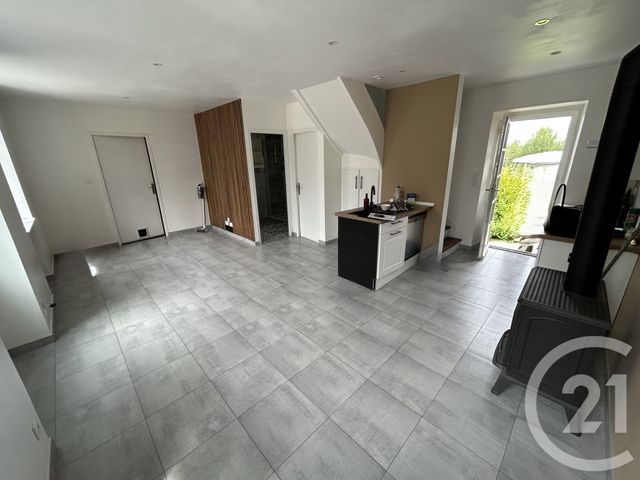 maison à vendre - 3 pièces - 50.0 m2 - BAZOUGES LA PEROUSE - 35 - BRETAGNE - Century 21 Gambetta